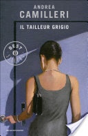 Il tailleur grigio